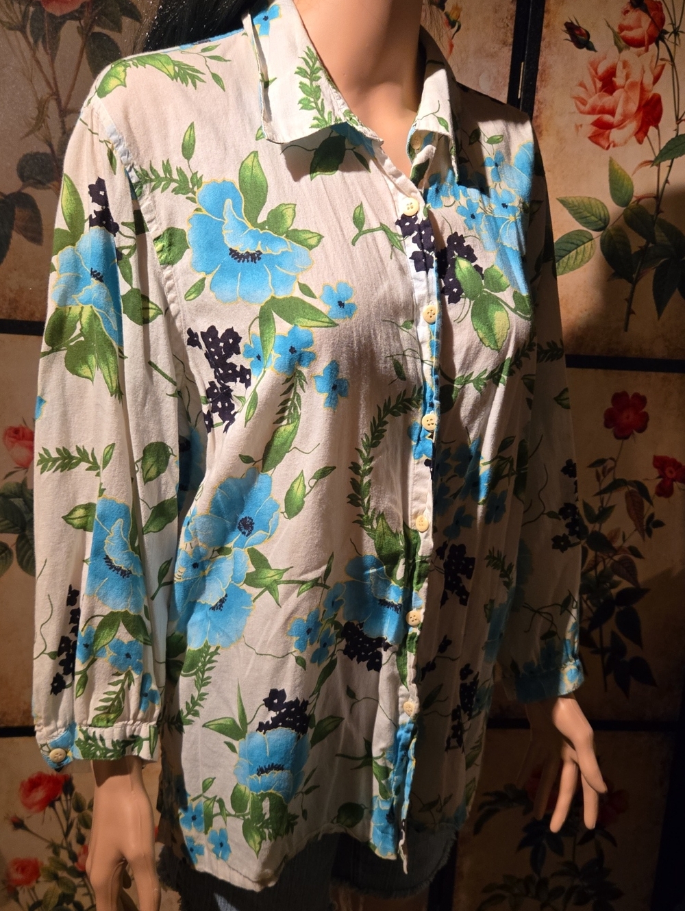 Sag Harbor White Button-Down Shirt with Blue Floral Print XL: C